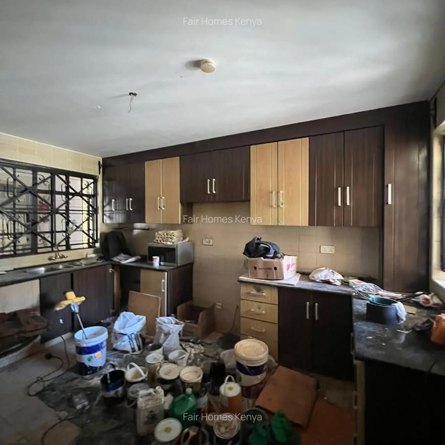 5 Bed Townhouse with En Suite at Kaputei Gardens - 2