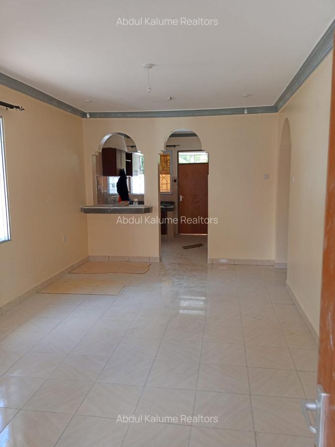 Serviced 3 Bed Apartment with En Suite at Nyali - 6