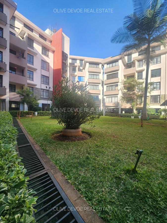 3 Bed Apartment with En Suite in Kilimani - 1