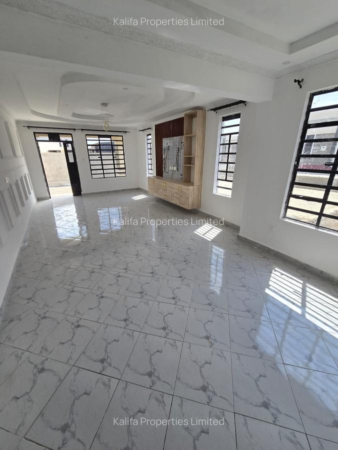 3 Bed House with En Suite in Kitengela - 6