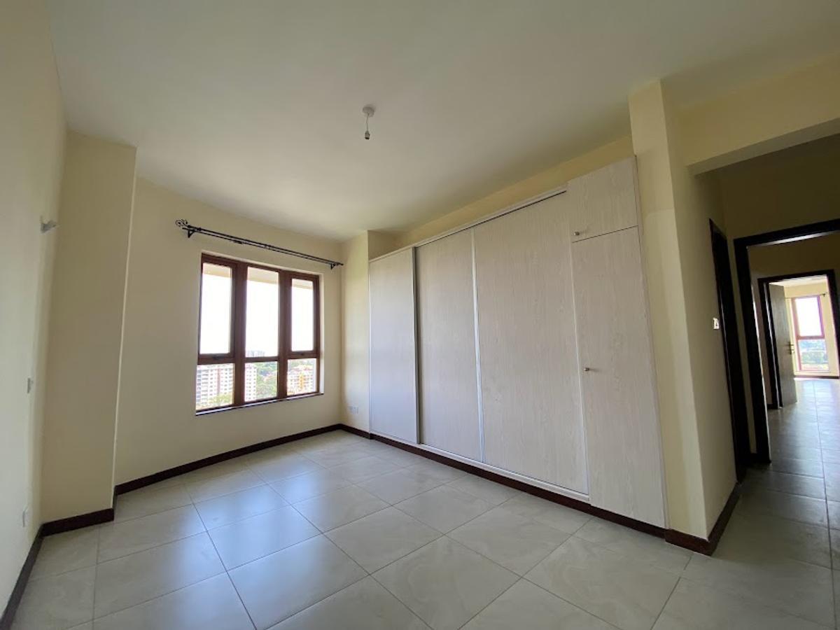 5 Bed Apartment with En Suite at Lavington - 8