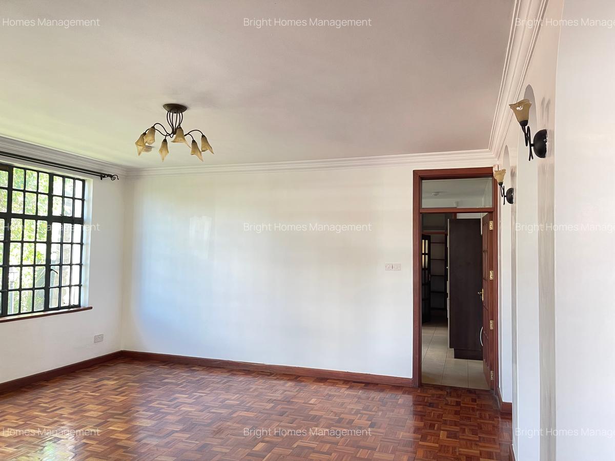 4 Bed Apartment with En Suite in Lavington - 15