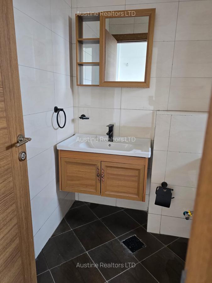 3 Bed Apartment with En Suite in Rhapta Road - 17