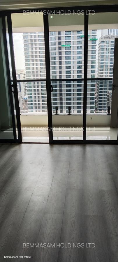 1 Bed Apartment with En Suite at Westlands Road - 6