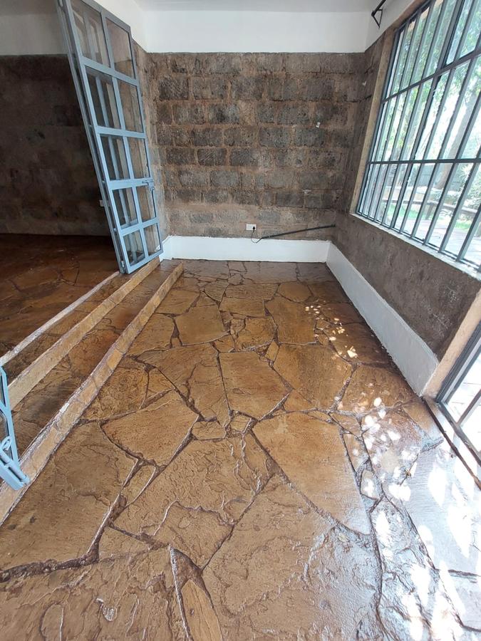 2 Bed House with En Suite at Karen - 12