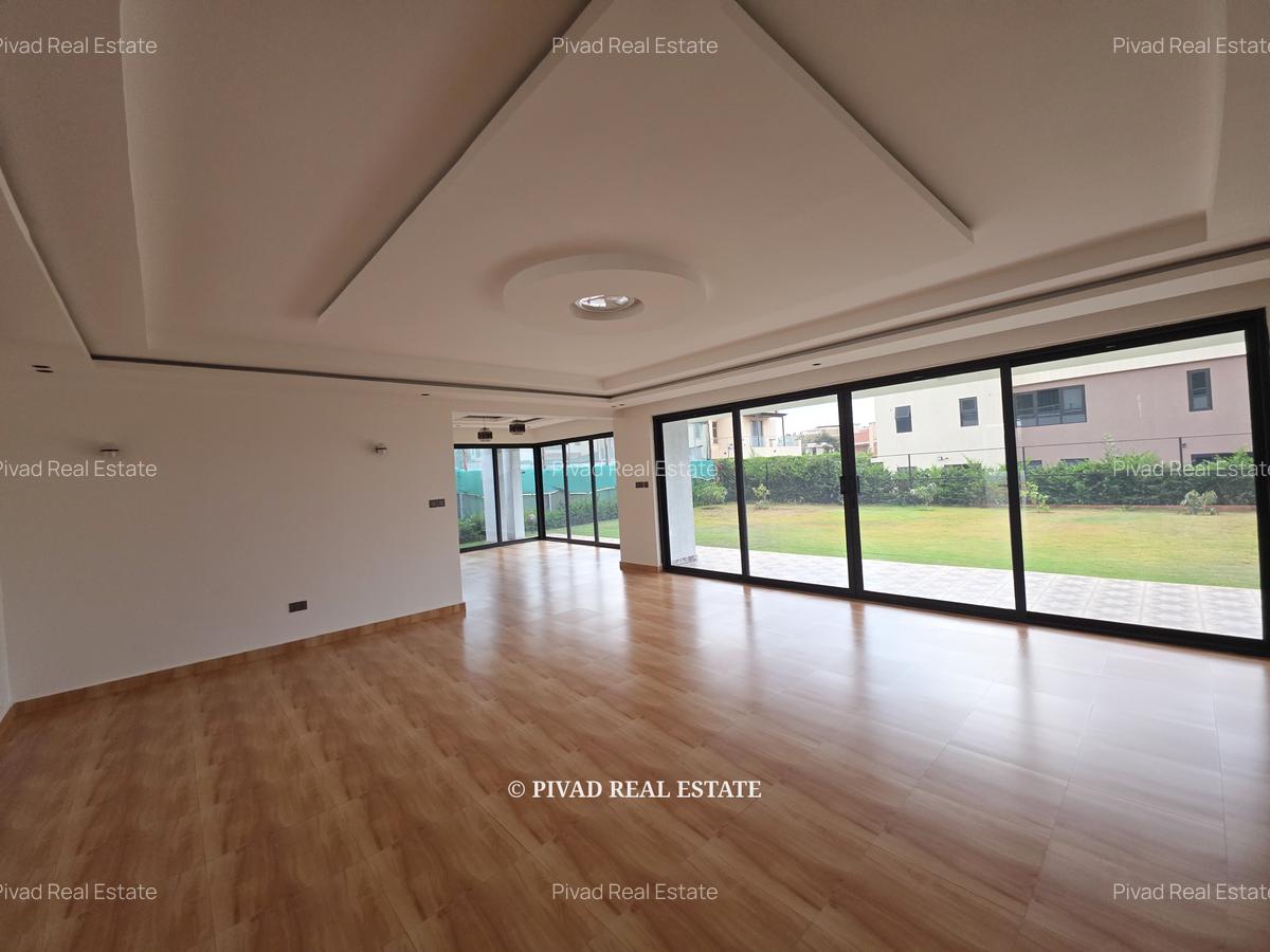 5 Bed House with Staff Quarters in Thika Road - 9