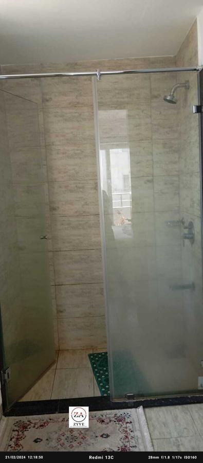 Serviced 1 Bed Apartment with En Suite at Near Yaya Center - 13