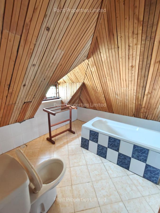 5 Bed House with En Suite in Ngong - 16