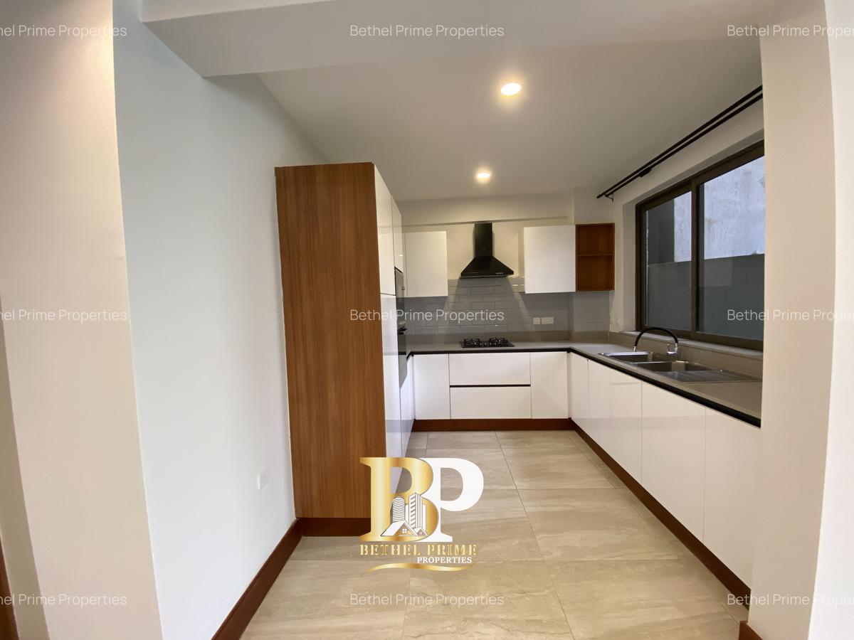 2 Bed Apartment with En Suite in Rhapta Road - 11