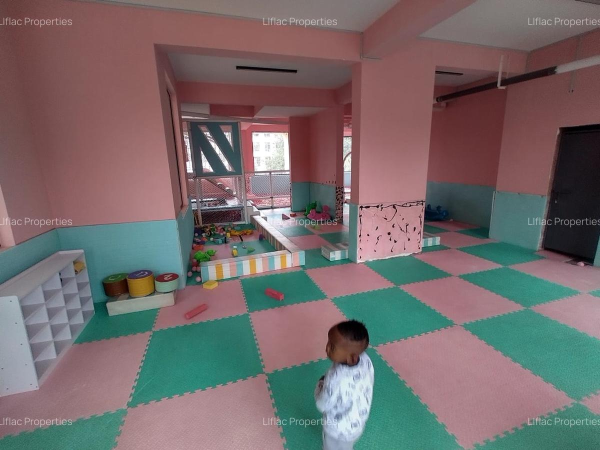 4 Bed Apartment with En Suite in Lavington - 15