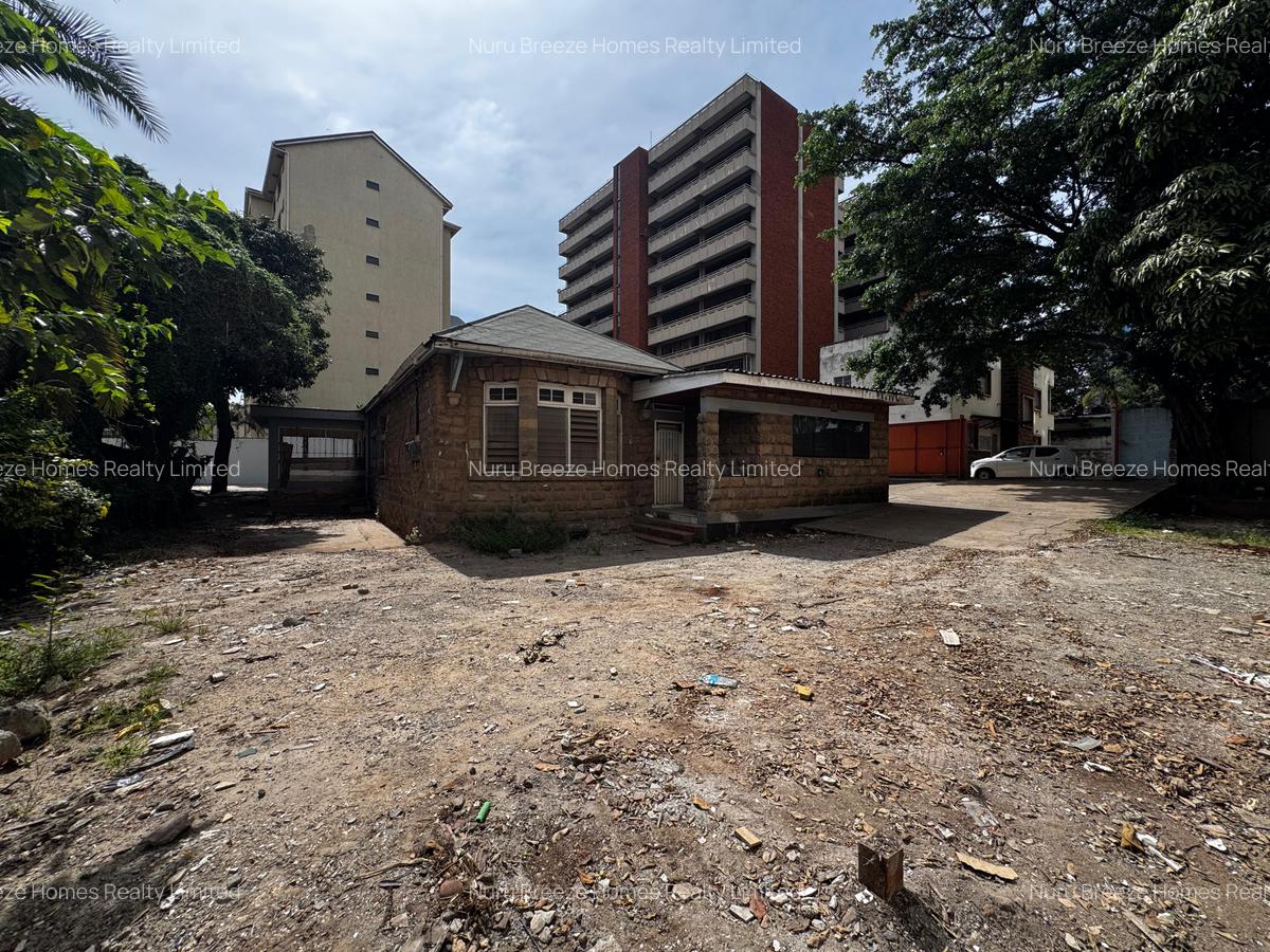 0.7 ac Land in Parklands - 6