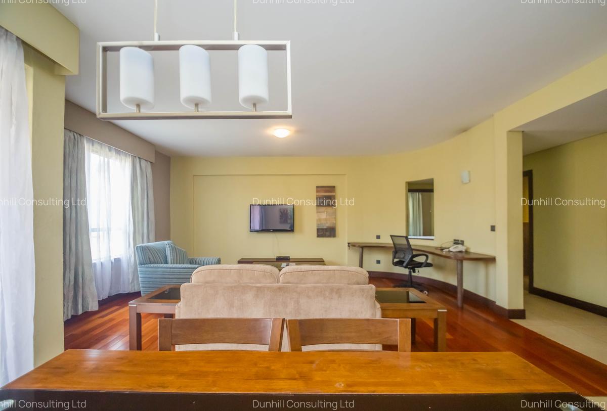 Serviced 2 Bed Apartment with En Suite at Ojijo Road - 6