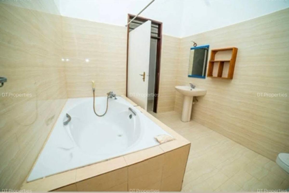 4 Bed House with En Suite at Shanzu - 5