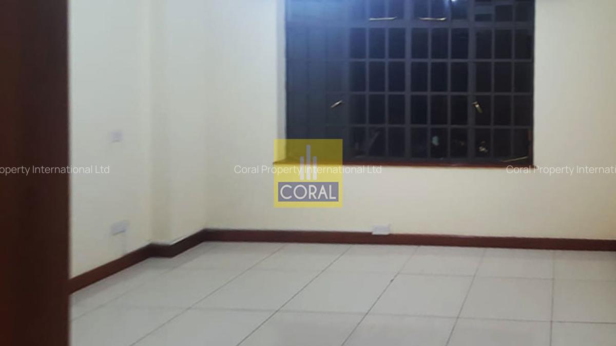 3 Bed Apartment with Borehole in Parklands - 8