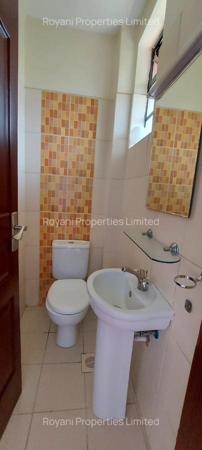 4 Bed House with En Suite in Kiambu Road - 10
