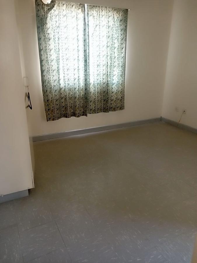 3 Bed Apartment with Parking at Nyayo Estate - 10