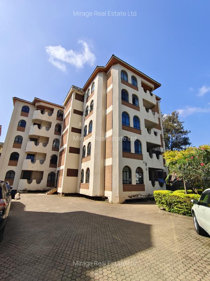 Commercial Property with Service Charge Included in Kilimani - 1