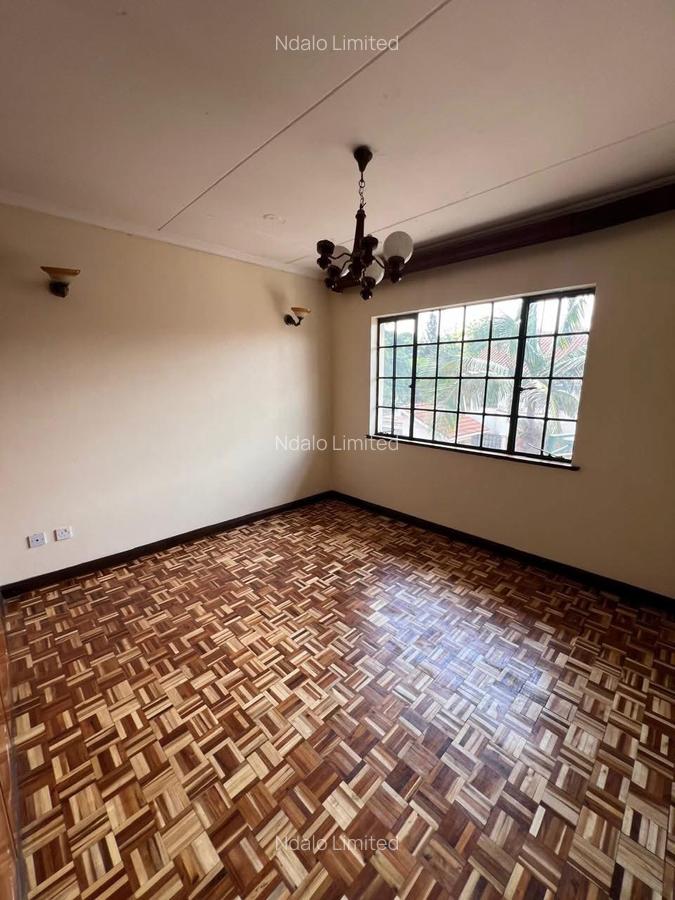 4 Bed Townhouse with En Suite at Kileleshwa - 13