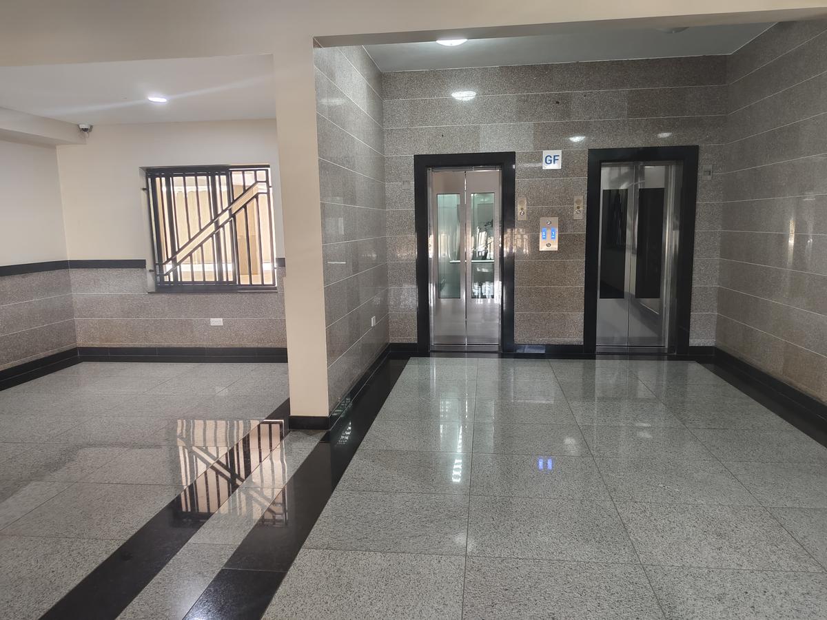 2 Bed Apartment with Swimming Pool in Kileleshwa - 8