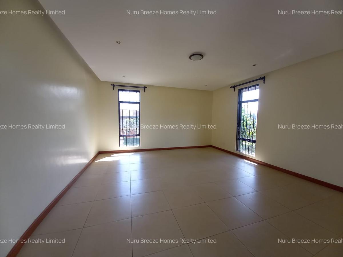 4 Bed Townhouse with En Suite in Runda - 16