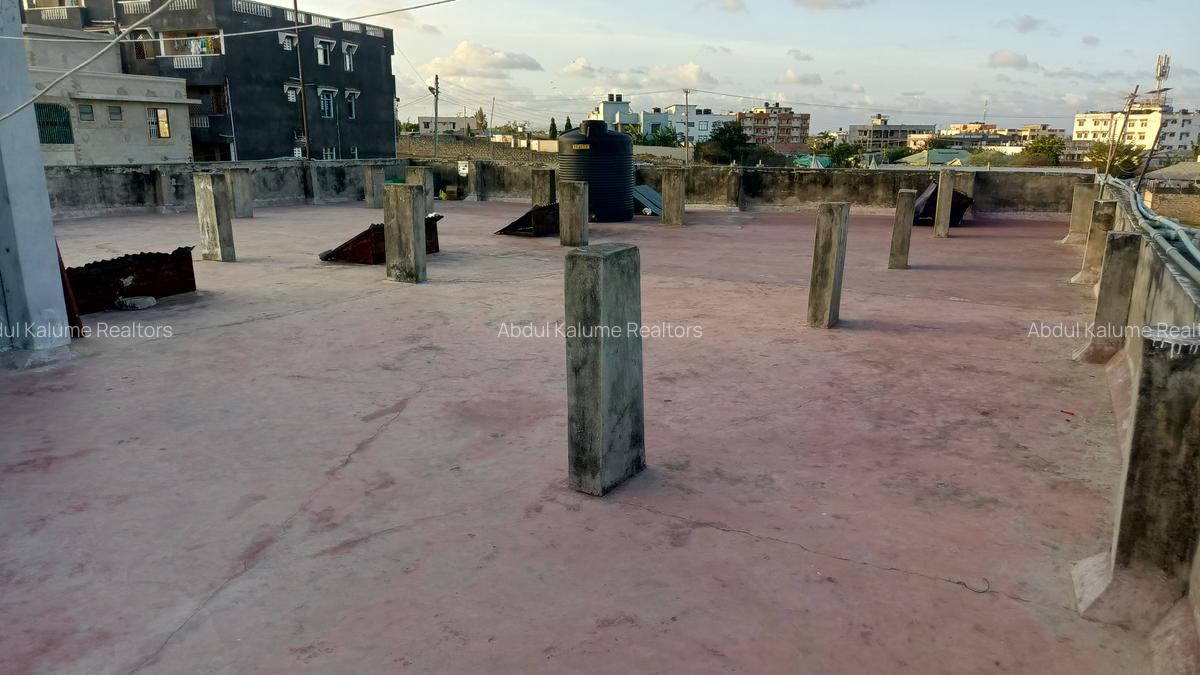 Serviced 10 Bed Apartment with Borehole at Bamburi - 10