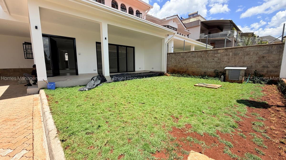 4 Bed Townhouse with En Suite in Westlands Area - 16