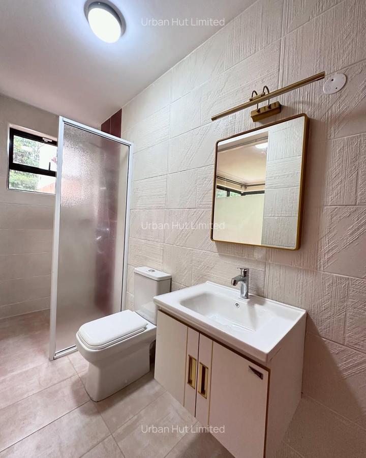 4 Bed House with En Suite in Karen - 4