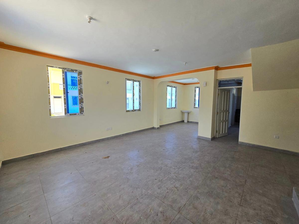 3 Bed Apartment with En Suite in Kizingo - 16