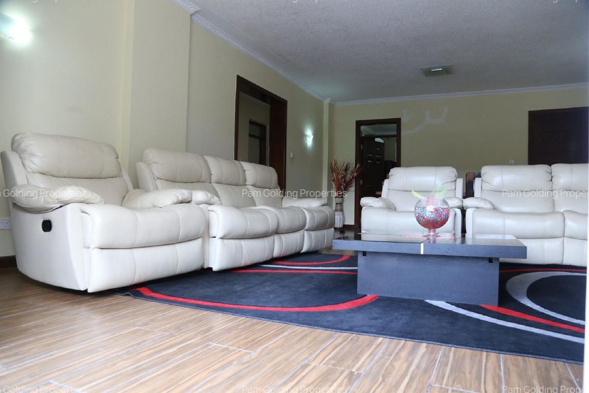 3 Bed Apartment with En Suite in Syokimau - 2