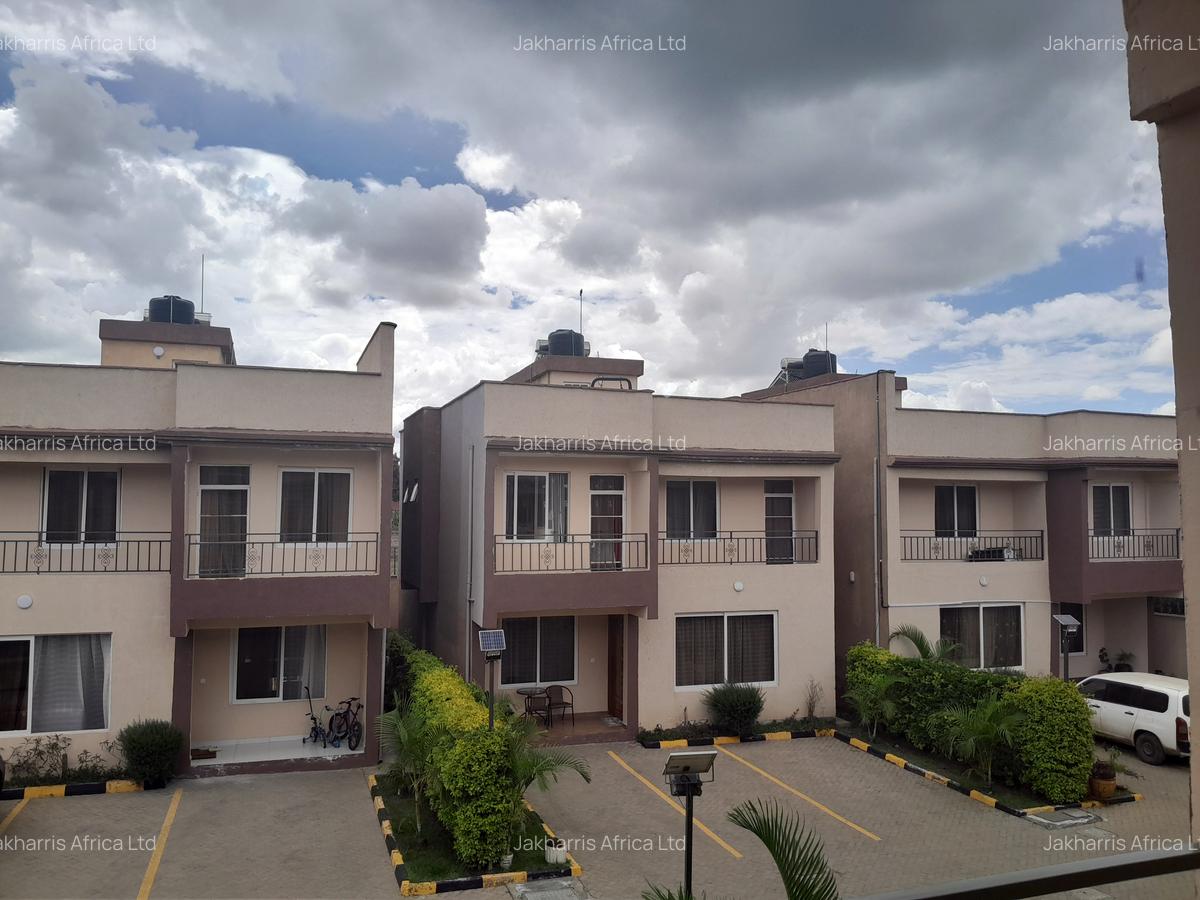 4 Bed Townhouse with En Suite in Syokimau - 17