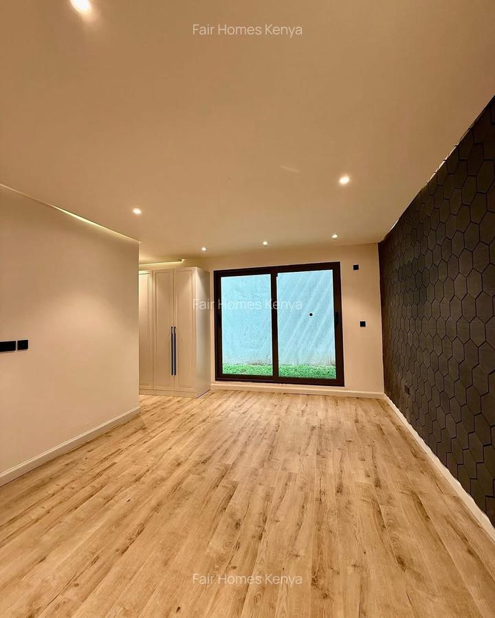 5 Bed Townhouse with En Suite at Chalbi Drive - 9