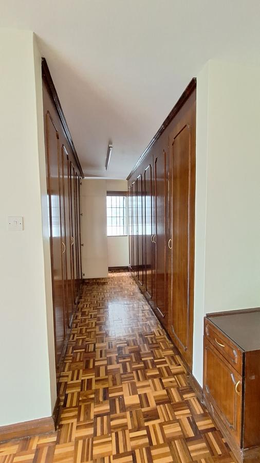 5 Bed Townhouse with En Suite at Shanzu Road - 9