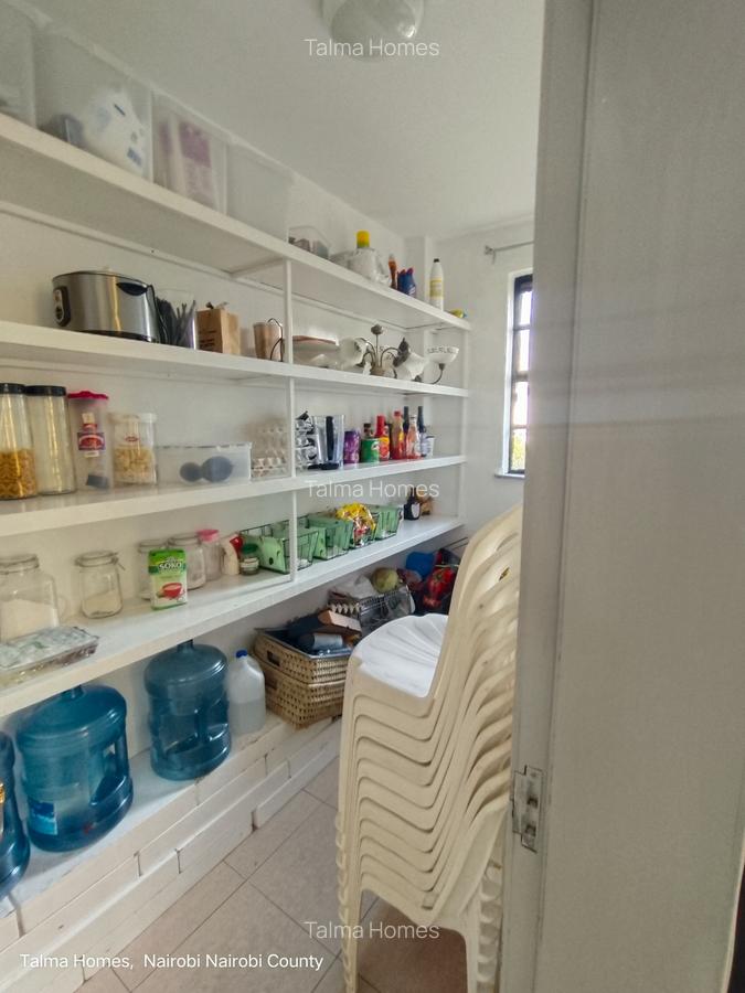 4 Bed Townhouse with En Suite at Loresho Ridge - 10