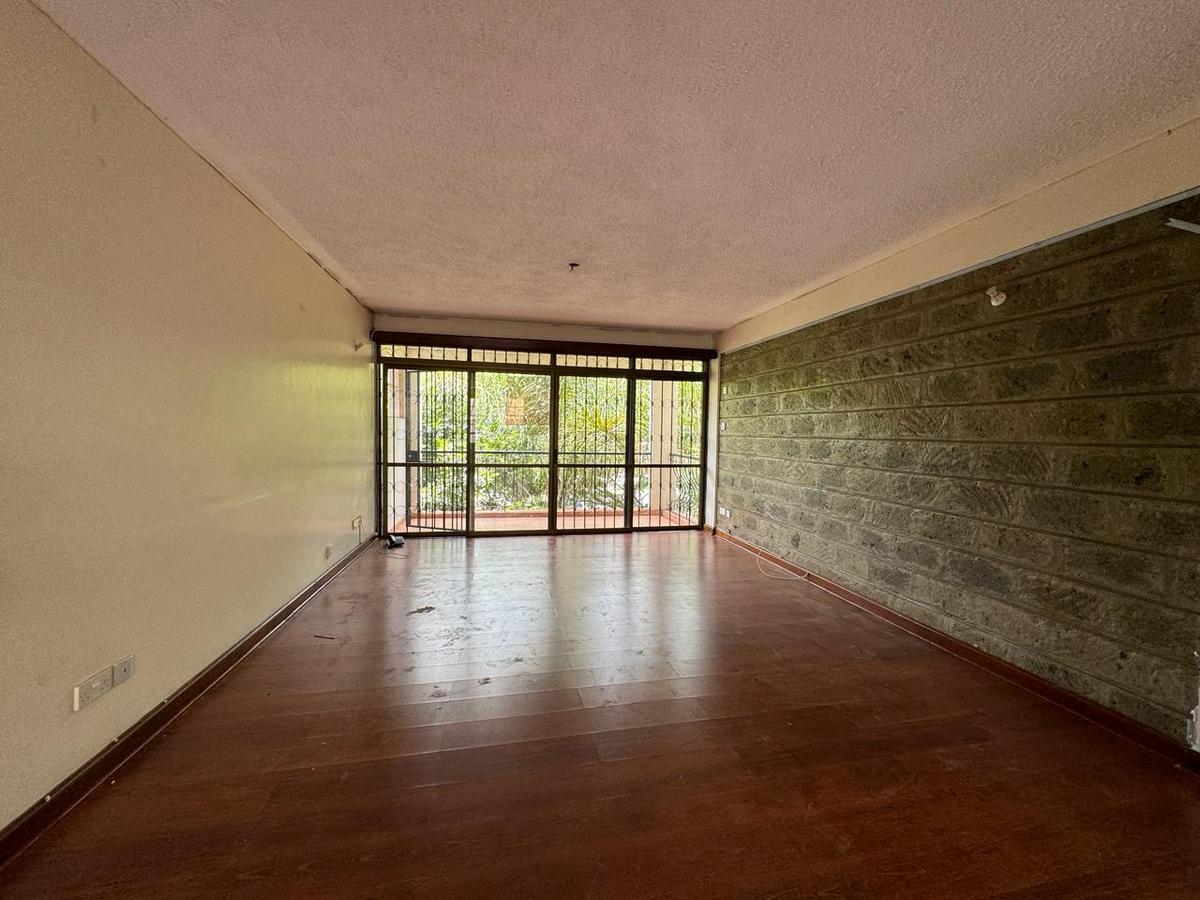 3 Bed Apartment with En Suite in Kileleshwa - 19