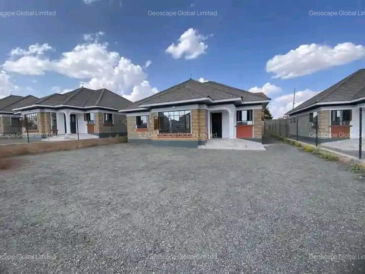 3 Bed House with En Suite in Kitengela - 1