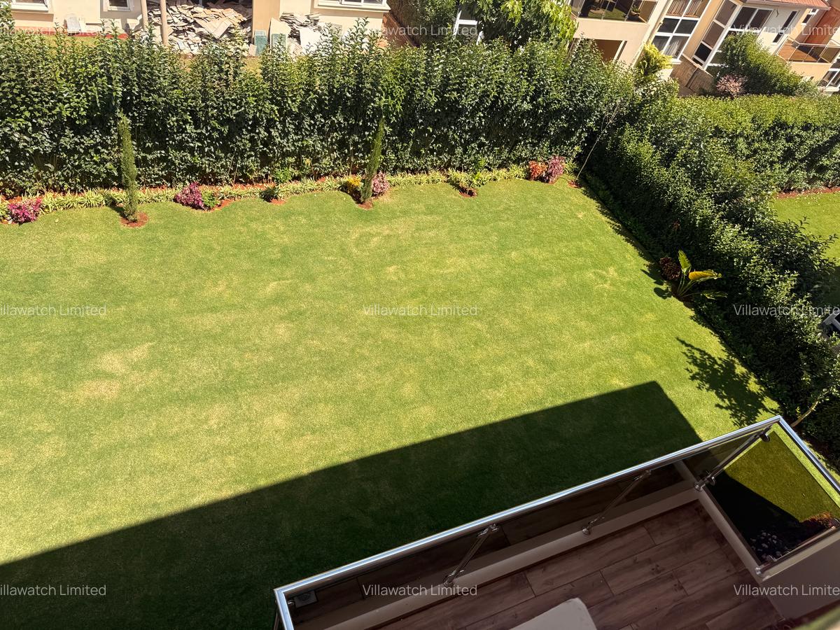 4 Bed Townhouse with En Suite at Brookhouse - 2