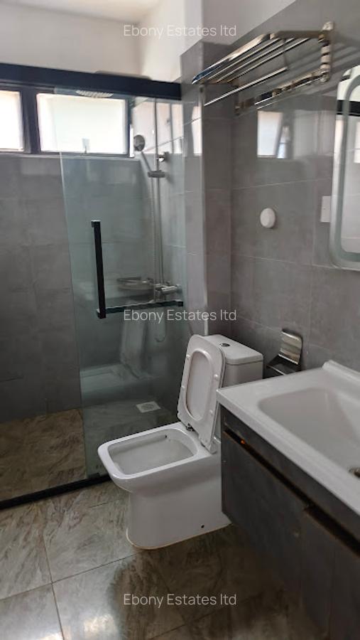 2 Bed Apartment with En Suite in Kilimani - 5