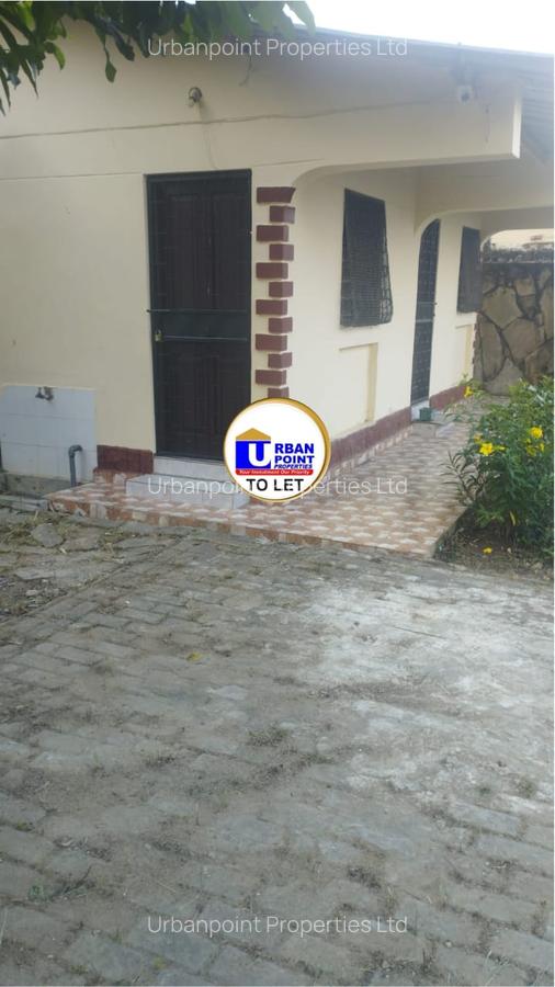 2 Bed House with En Suite at Kiembeni - 14