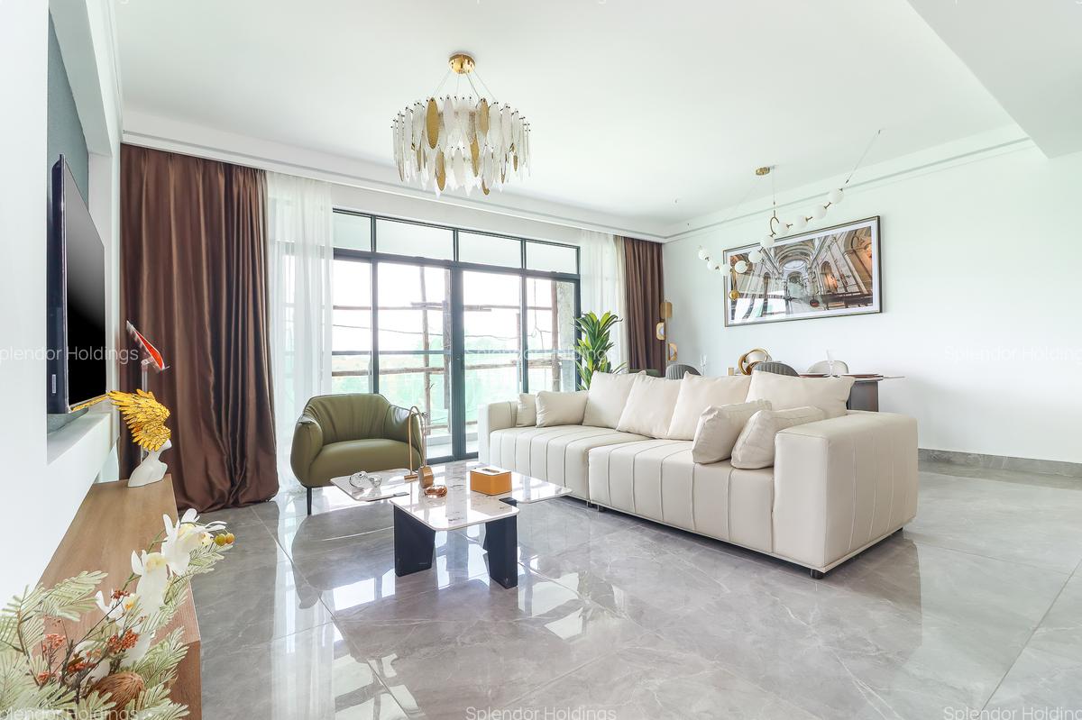 2 Bed Apartment with En Suite in Lavington - 2