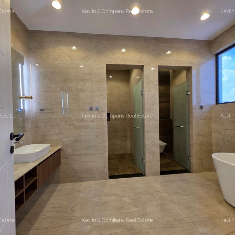 5 Bed Villa with Swimming Pool in Lavington - 18