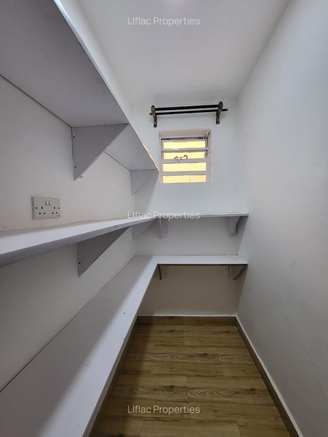 4 Bed Townhouse with En Suite at Kiambu Town Near Nova Park Hotel - 14