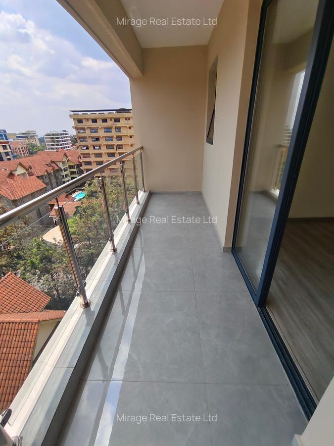 2 Bed Apartment with En Suite in Kilimani - 12