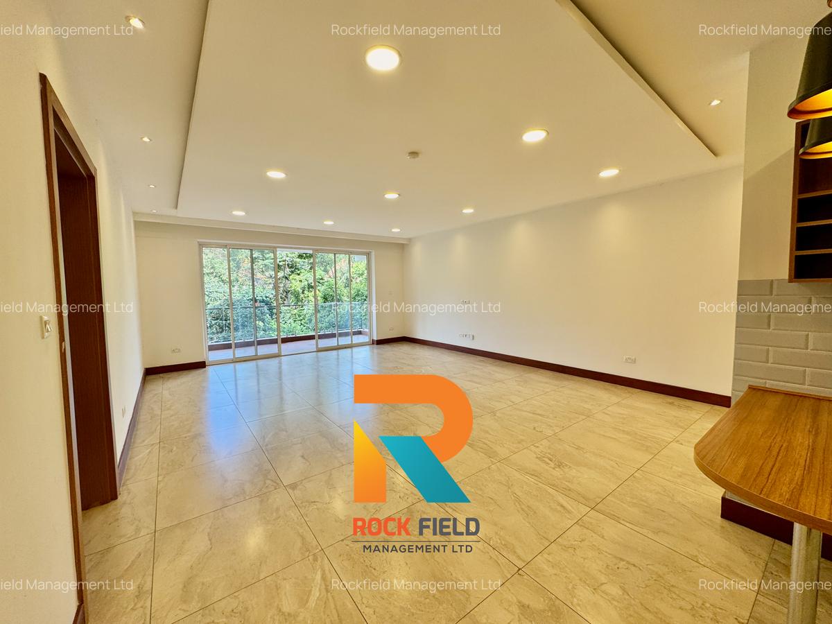 2 Bed Apartment with En Suite in Parklands - 7