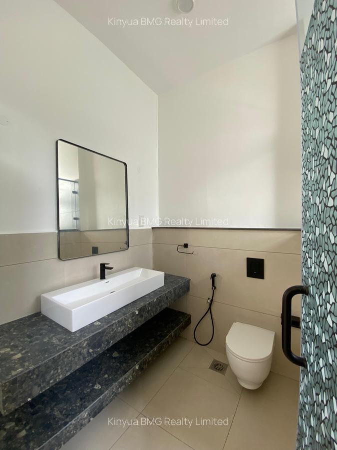 4 Bed Villa with En Suite in Nyali Area - 13