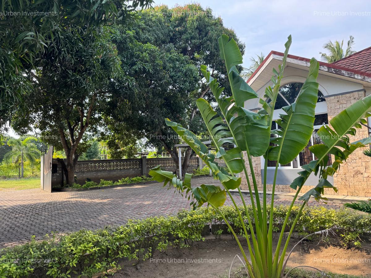 3 Bed House with En Suite in Mtwapa - 4