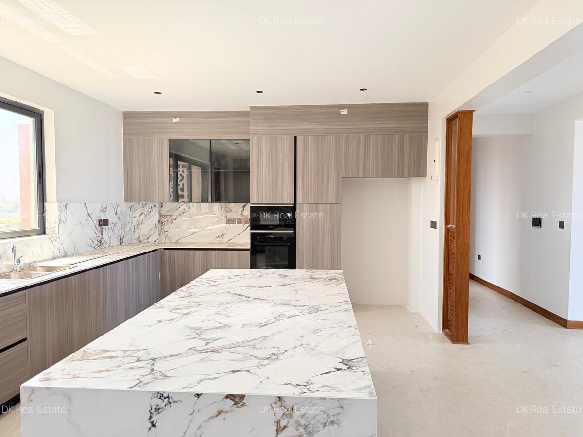 3 Bed Apartment with En Suite at Mbuni Road - 6