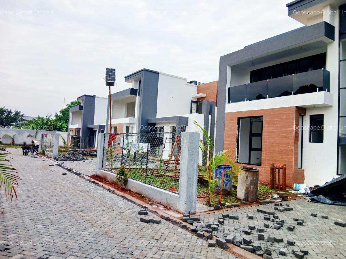 5 Bed House with En Suite in Ruiru - 9