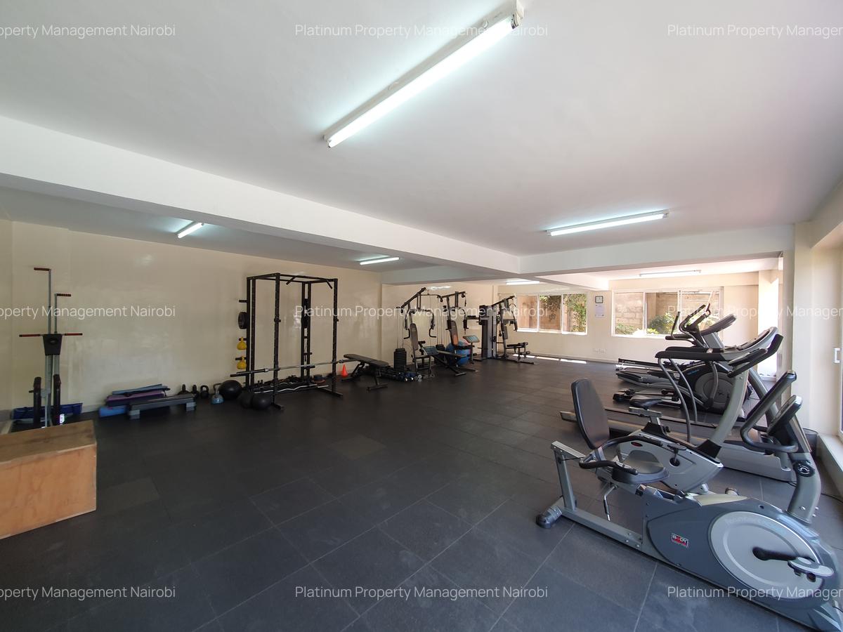 3 Bed Apartment with En Suite at River Gardens Park - 18