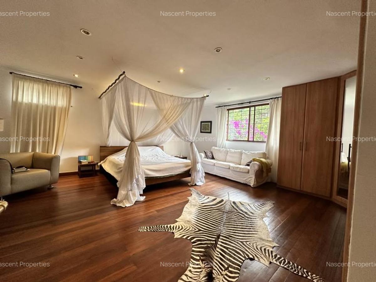 3 Bed House with En Suite in Muthaiga - 3