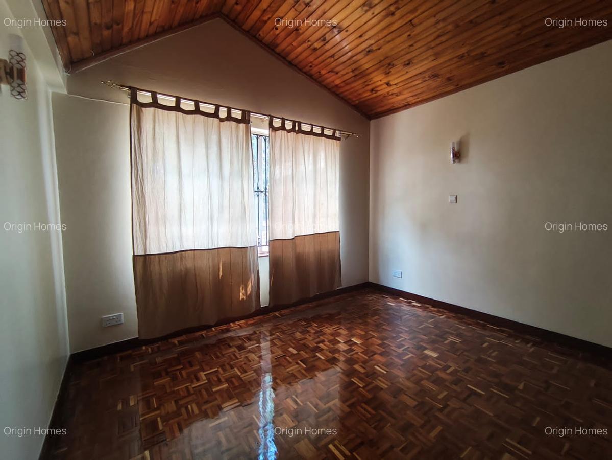 4 Bed House with En Suite at Runda - 12